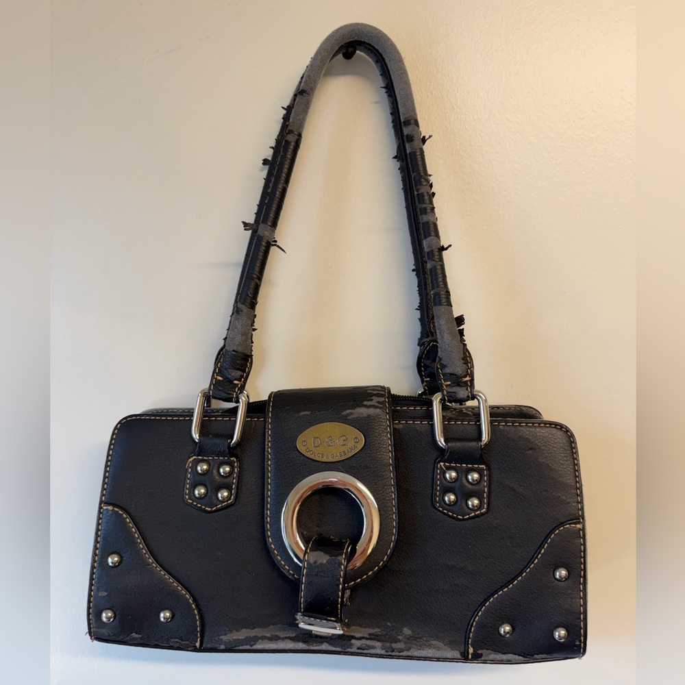 D&G Black Shoulder Bag with Silver Ring Accent
